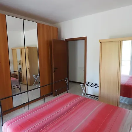 Apartment Tavernoland - Duck Side Of *