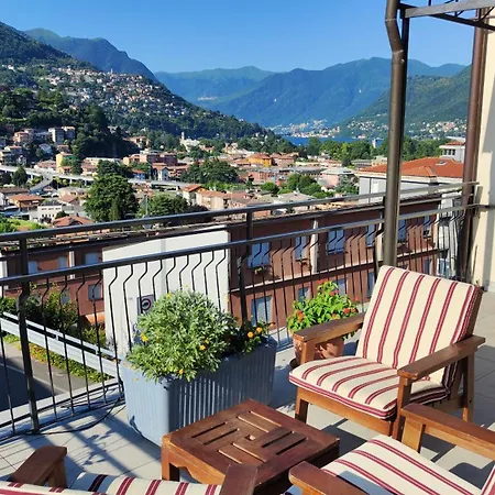 Tavernoland - Duck Side Of Apartament Como