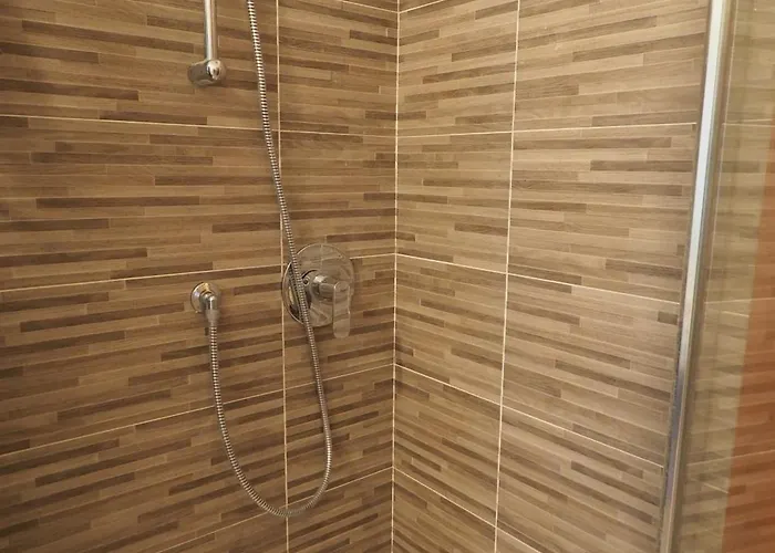 Tavernoland - Duck Side Of Lejlighed *