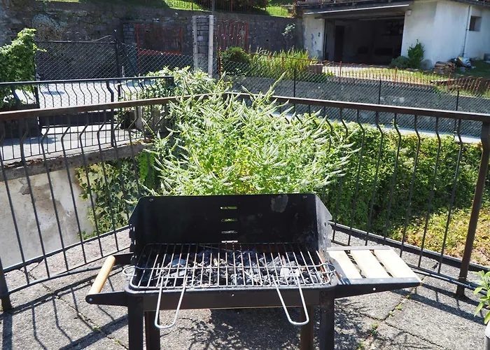 Tavernoland - Duck Side Of *