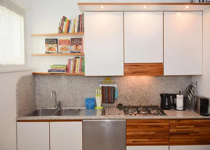 Tavernoland - Duck Side Of