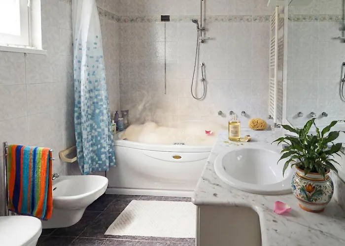 Tavernoland - Duck Side Of * Côme