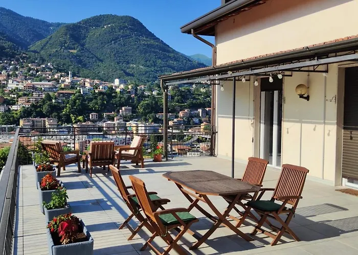 Tavernoland - Duck Side Of شقة كومو